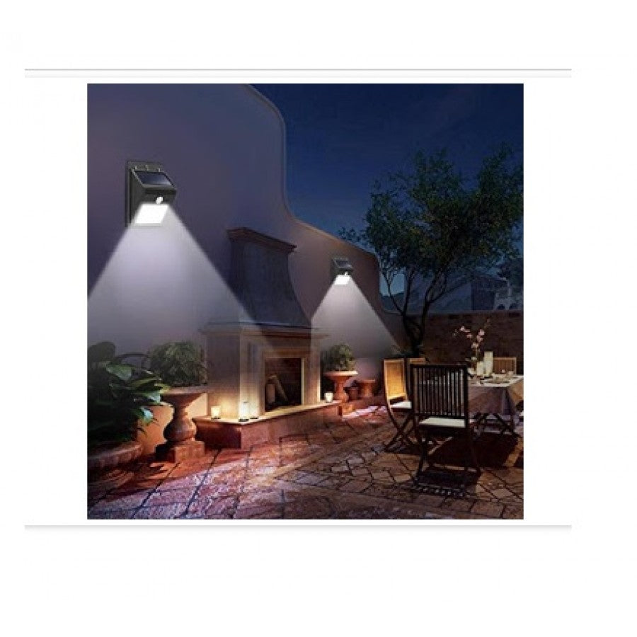 Set 2 x Lampa solara cu senzor de miscare si acumulator, 30 LED